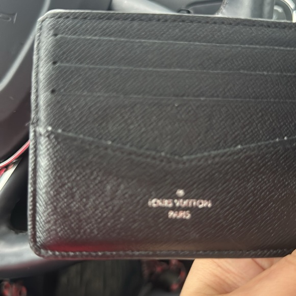 Men’s Louis Vuitton wallet - Picture 2 of 4